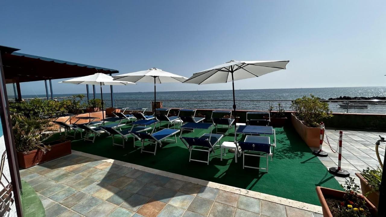 Centro Congressi Polo Nautico 4*