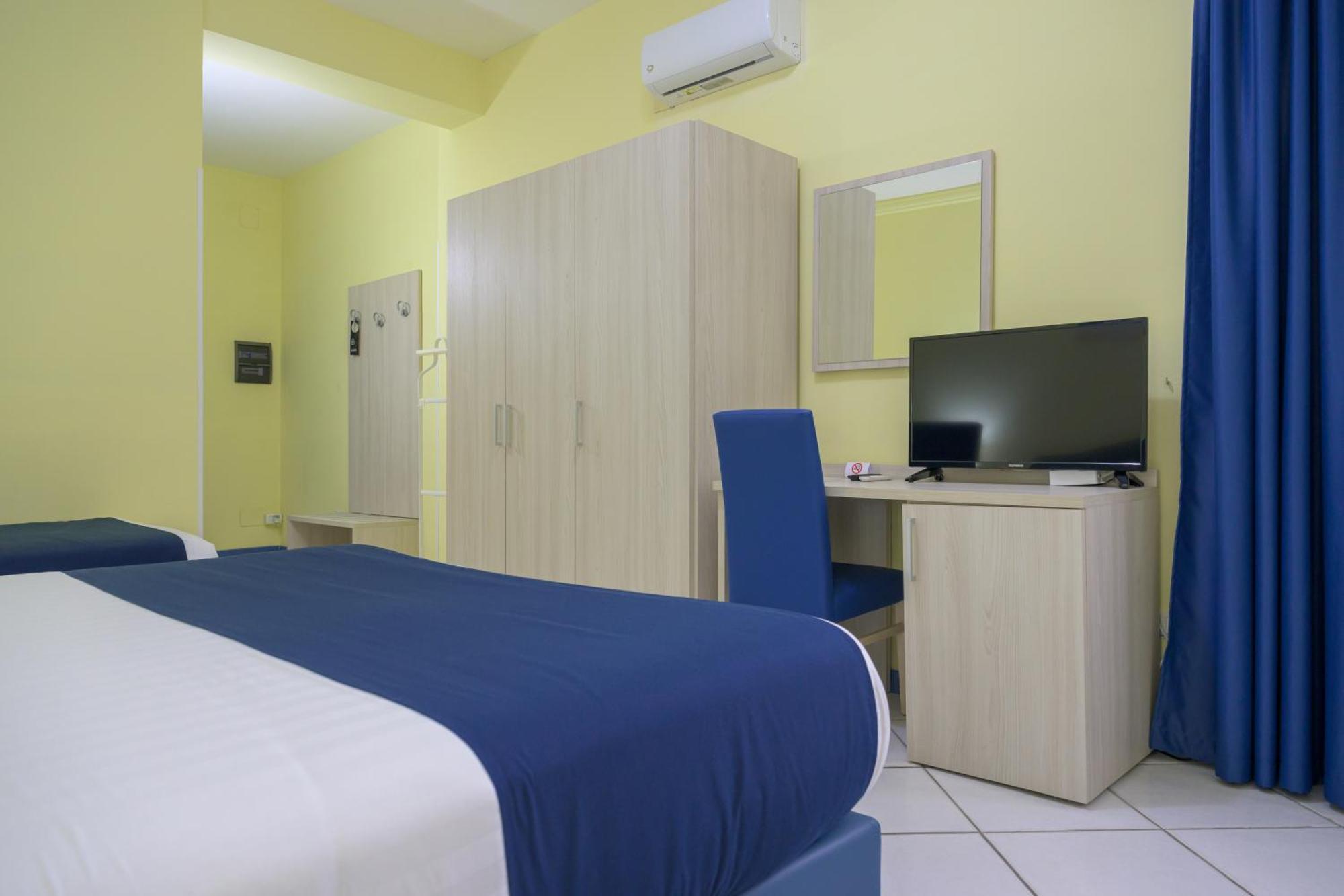 Hotel Centro Congressi Polo Nautico 4*
